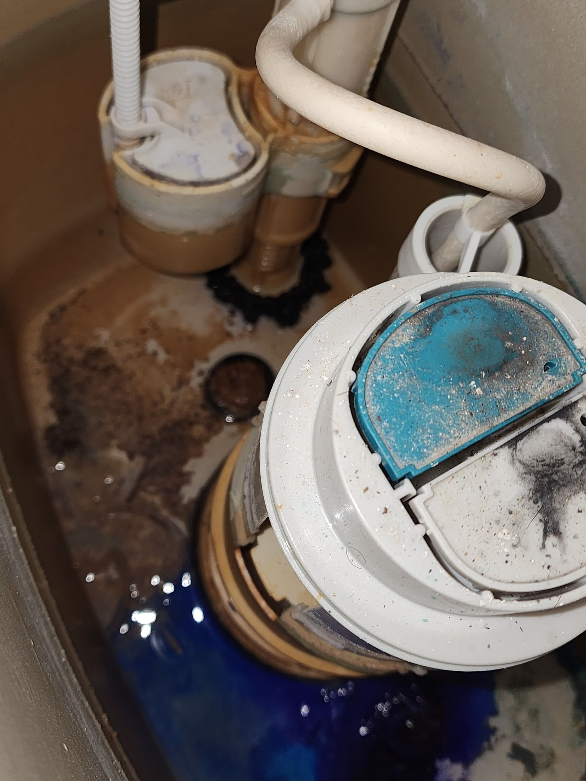 Solve Hard Water Challenges in Wrightwood with Keen Plumbing