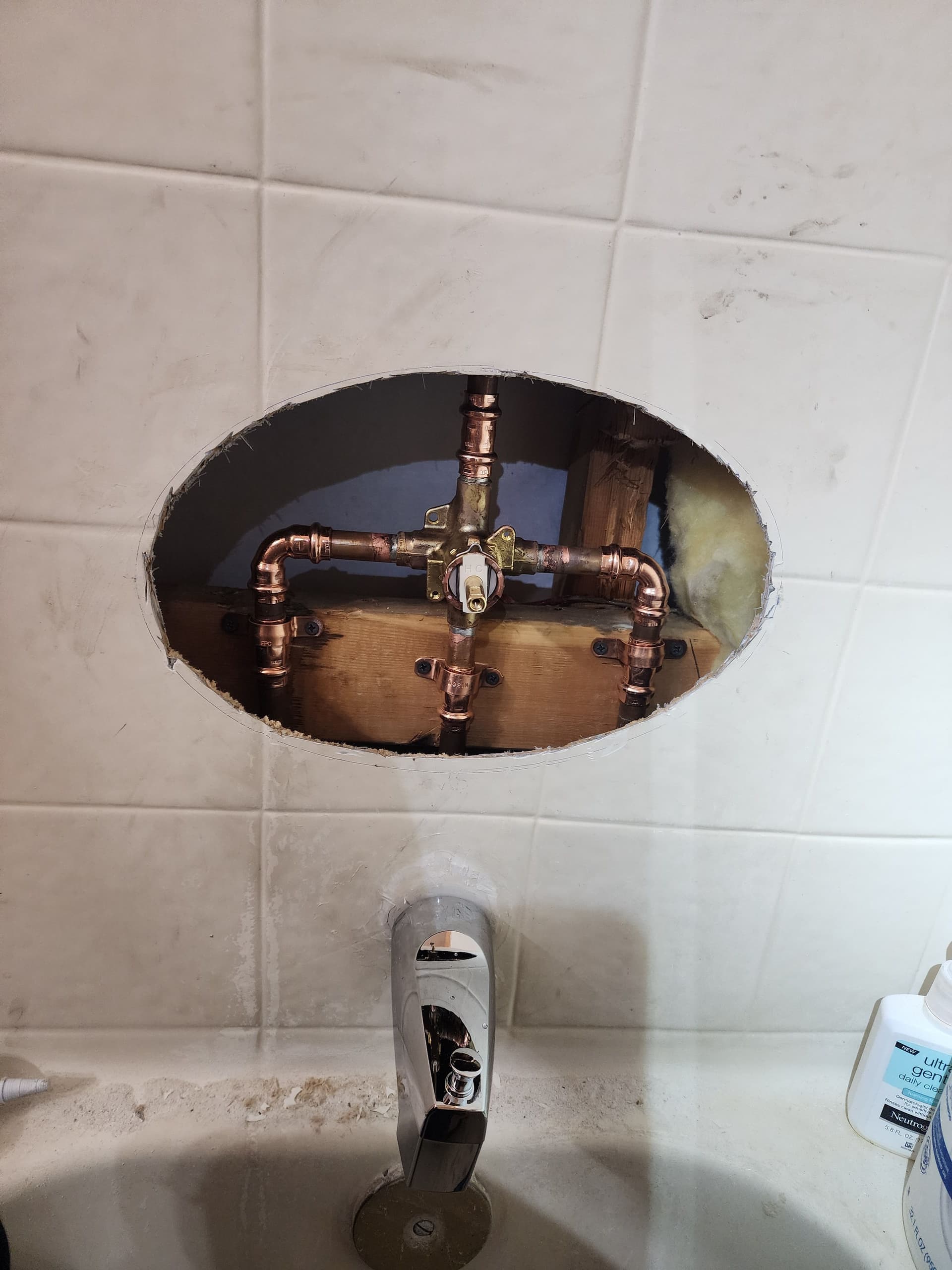 Taming Troublesome Showers with Keen Plumbing